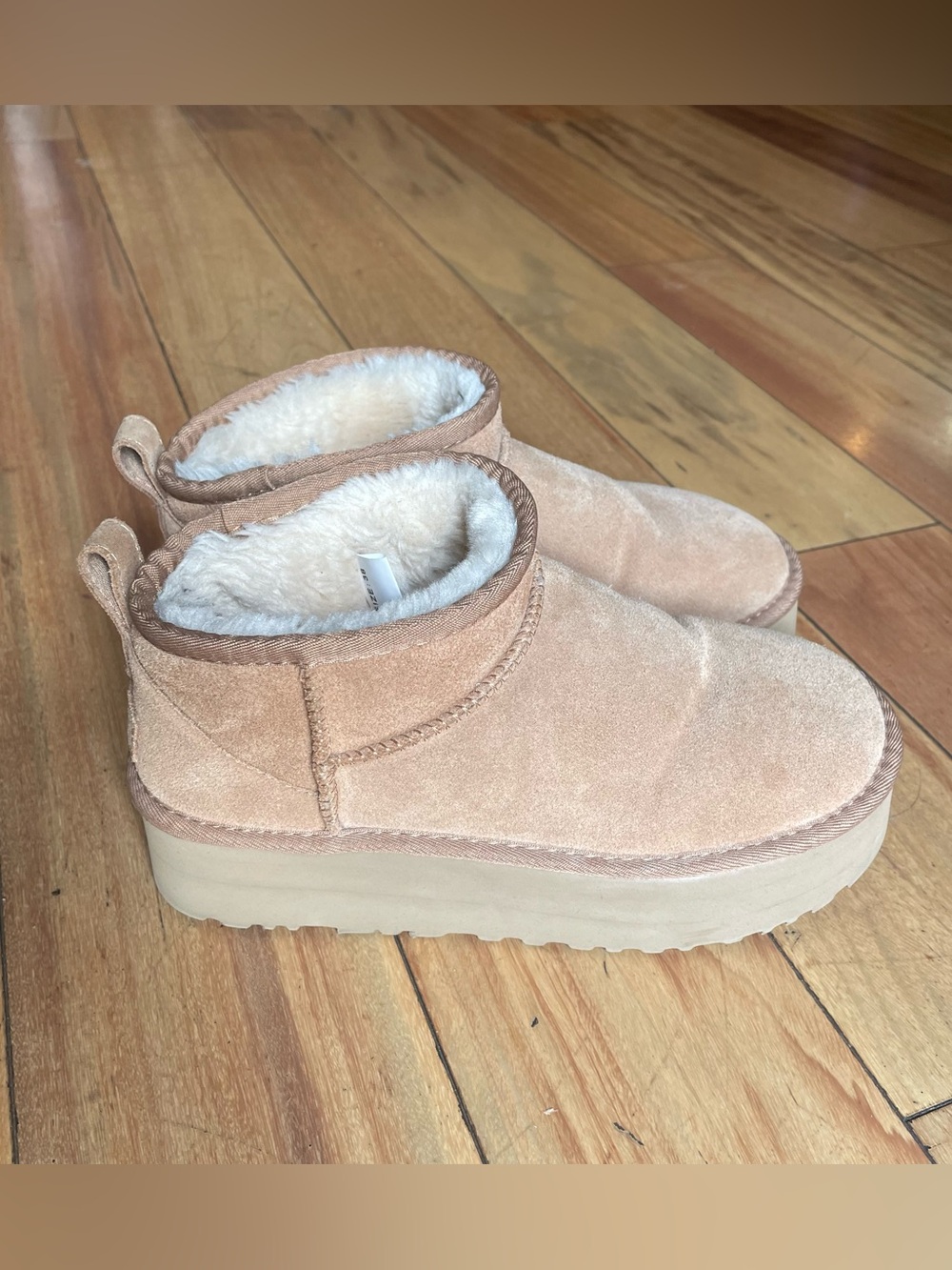 UGG ???Women’s Suede Platform Ankle Boots - Tan